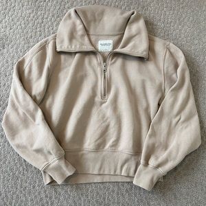 Abercrombie Sweatshirt